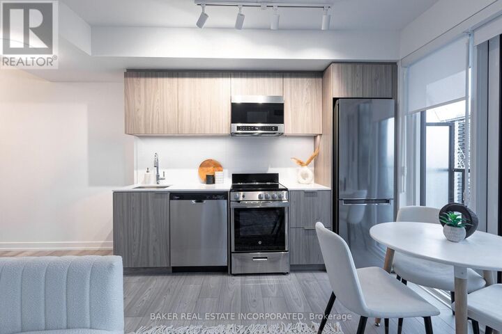 Property Photo:  223 Redpath Avenue 3710  ON M4P 0E8 