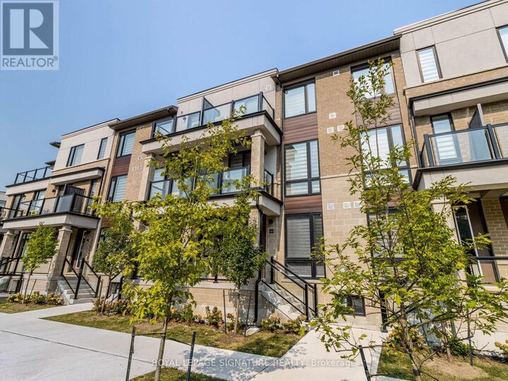 Property Photo:  45 Knotsberry Circle 45  ON L6Y 0C3 
