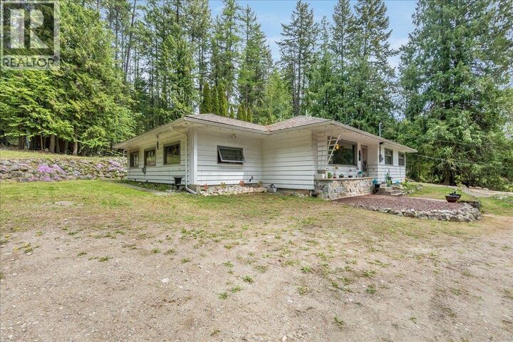 Property Photo:  3905 3A Highway  BC V1L 6M8 