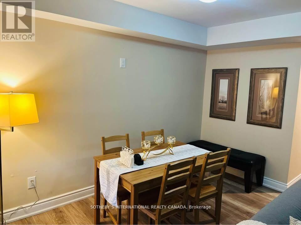Property Photo:  1431 Rolph Terrace  ON L9T 7E1 