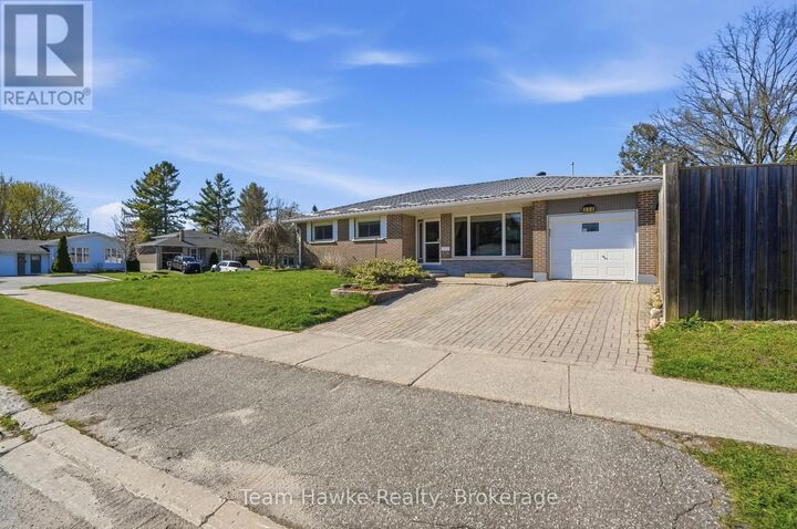 Property Photo:  958 Montreal Street  ON L4R 1H2 
