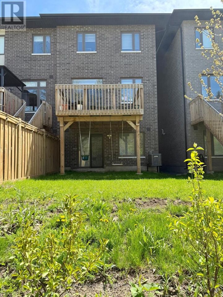 Property Photo:  250 Finch Avenue 39  ON L1V 0G6 