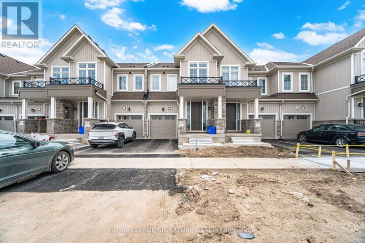 Property Photo:  165 Gear Avenue North  ON N0B 1T0 