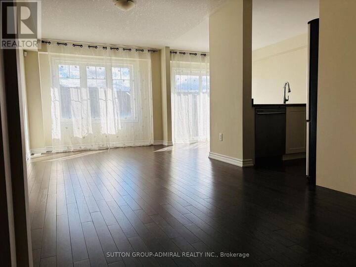 Property Photo:  116 Knight Street  ON L9R 0R6 