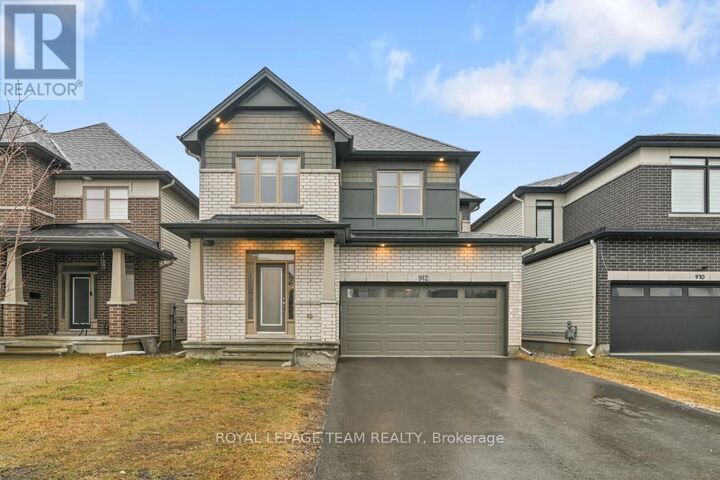 Property Photo:  912 Duxbury Lane  ON K4M 0M2 