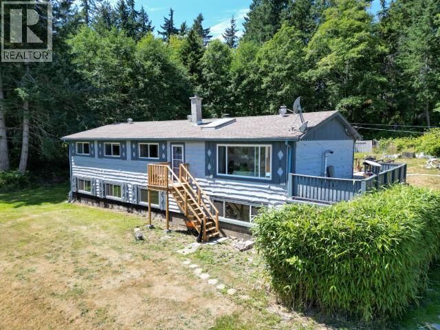 Property Photo:  3008 Ash Street  BC V0N 1W0 