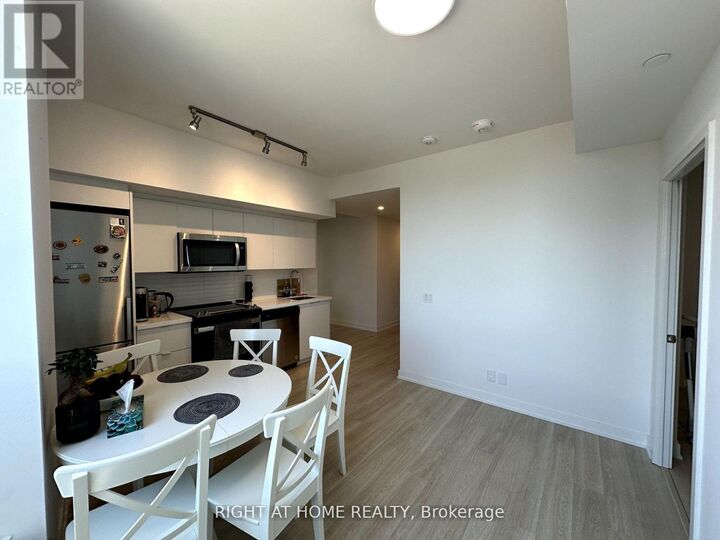 Property Photo:  30 Tretti Way 903  ON M3H 0E3 