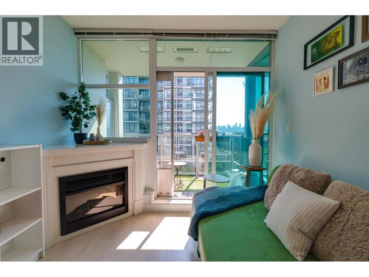 Property Photo:  168 East 508  BC V7L 4X8 