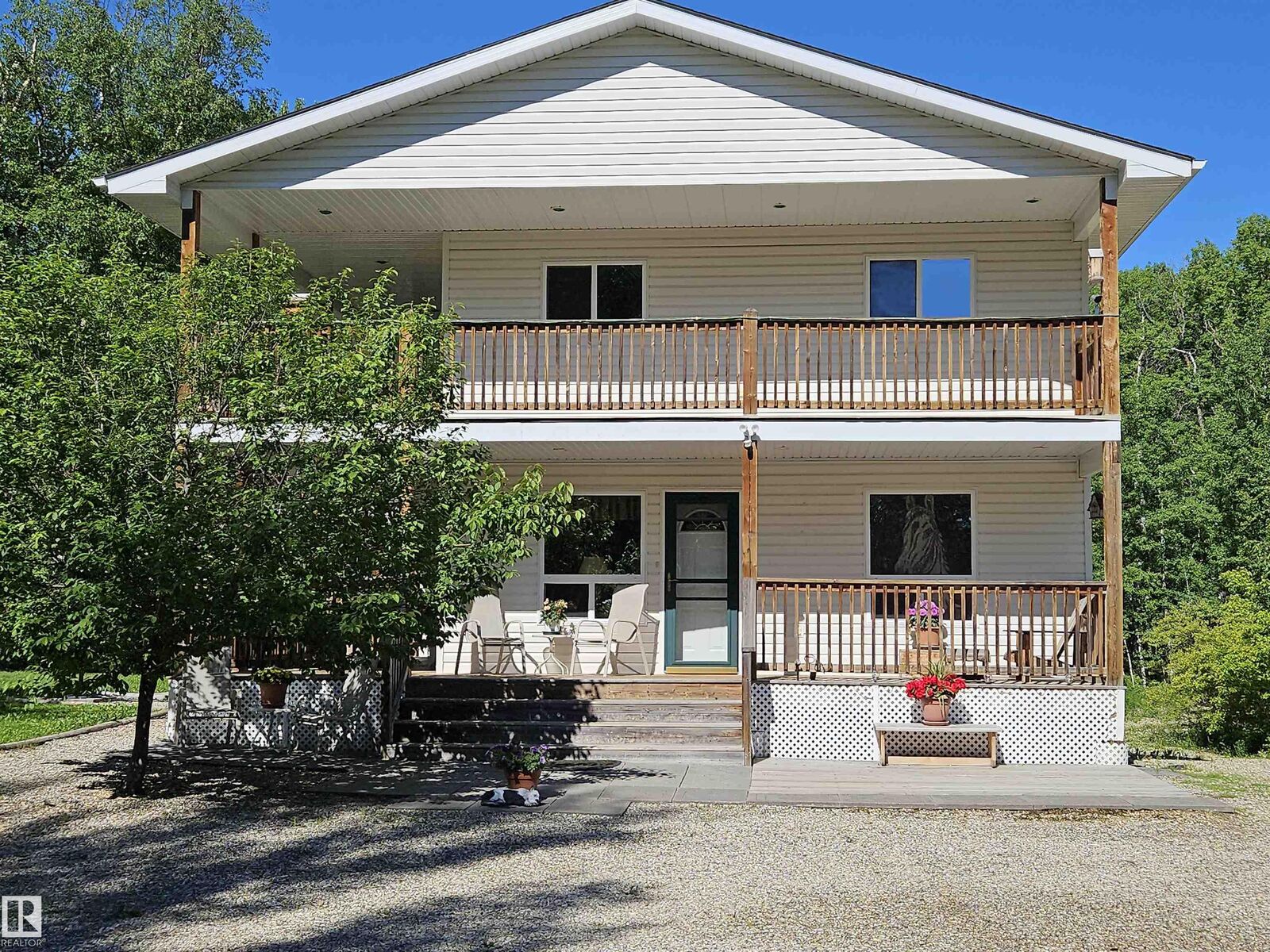 Property Photo: 3406 Township Road 552 111 AB T0E 1A0