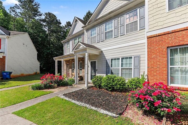 Property Photo: 6211 Shoals Loop GA 30291