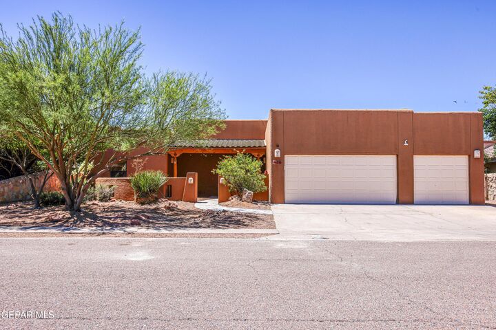 Property Photo:  716 Kapriz Avenue  TX 79932 