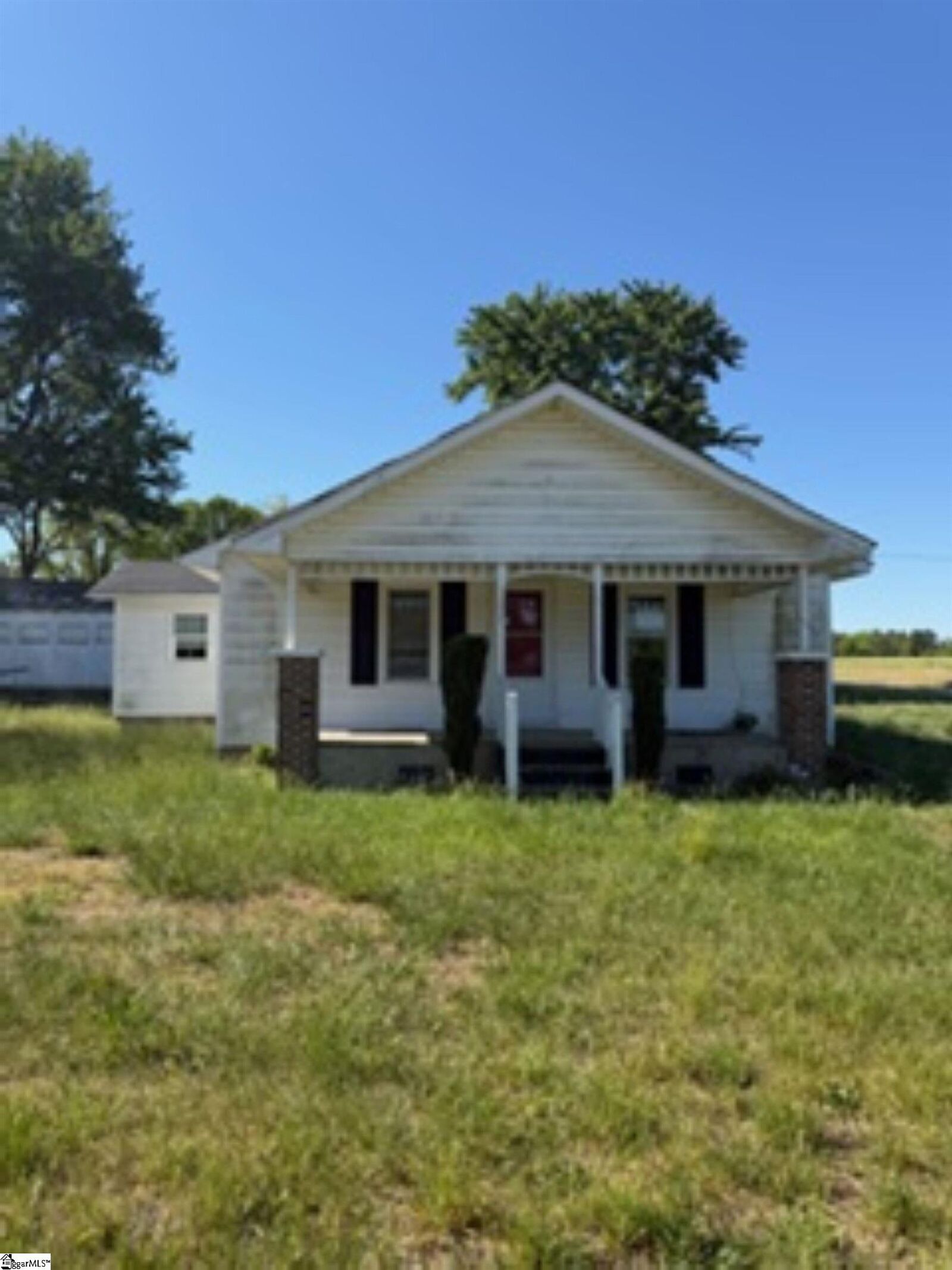 Property Photo:  7221 New Cut Road  SC 29349 