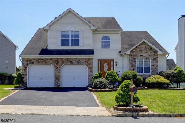 Property Photo:  30 Francis Dr  NJ 08807 