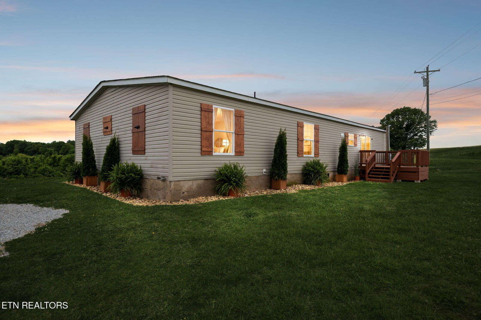 Property Photo:  550 Head Of Creek Rd  TN 37874 
