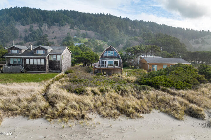 Property Photo:  5860 Irish Avenue  OR 97112 