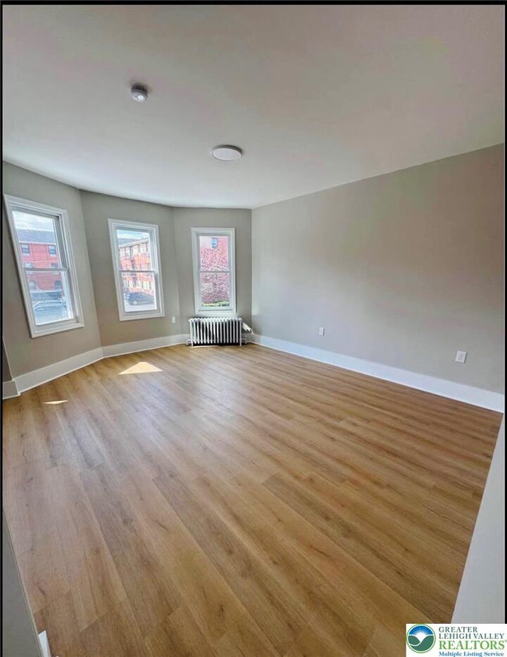 Property Photo:  1343 Washington 2  PA 18042 