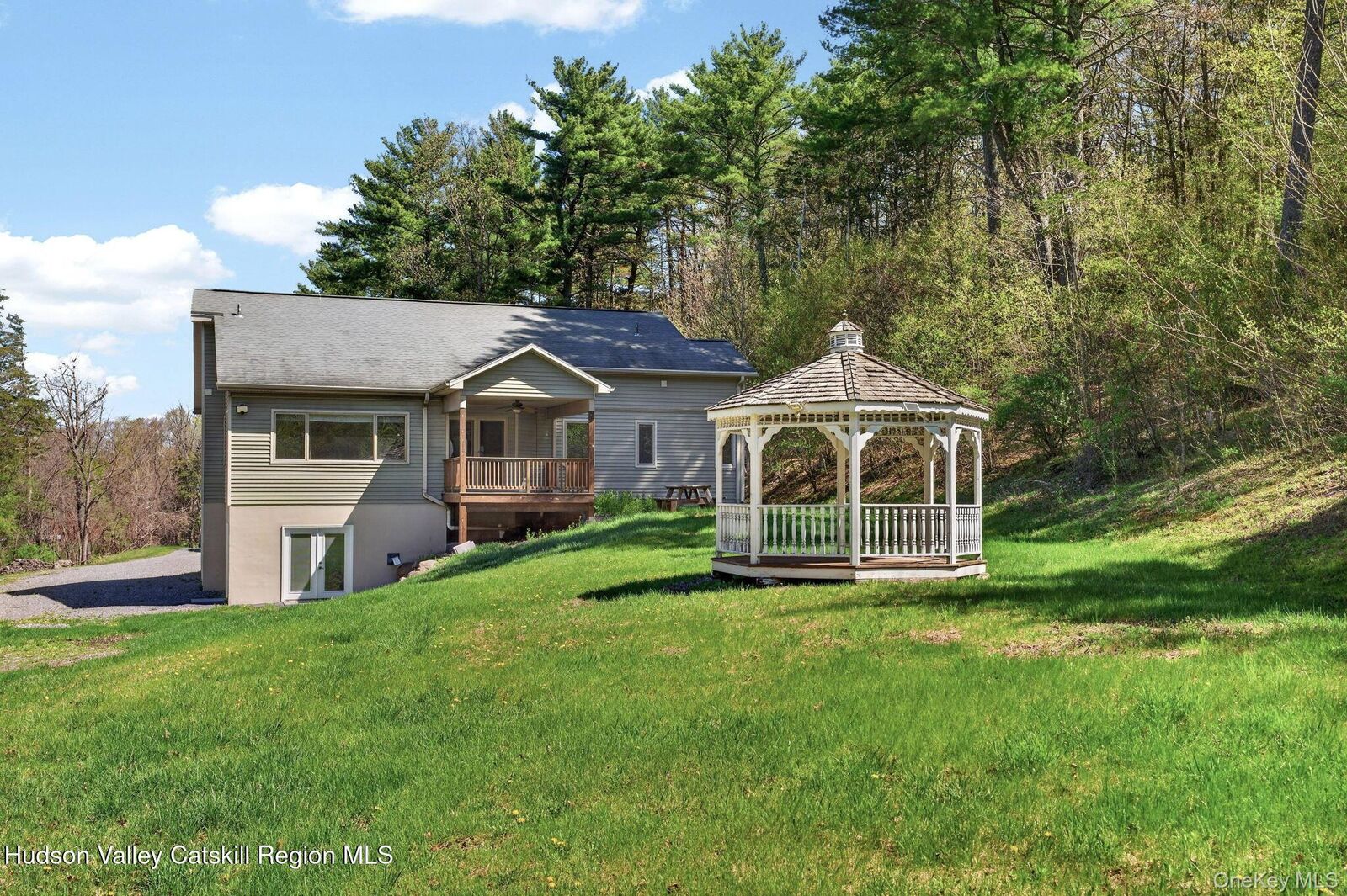 Property Photo:  86 Paul Horn Road  NY 12414 