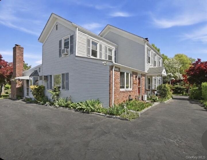 Property Photo:  50 Sunset Road  NY 10548 