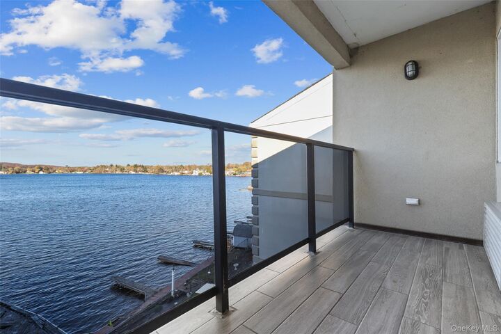 Property Photo:  4 Marina Drive N4  NY 10541 