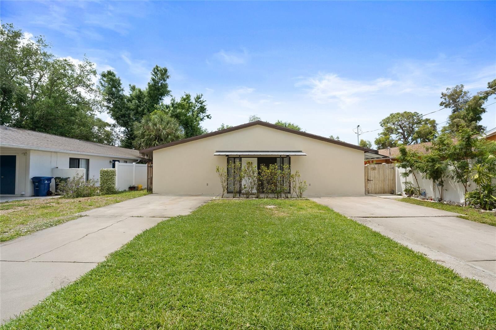 Property Photo: 1970 Debbie Street FL 34231