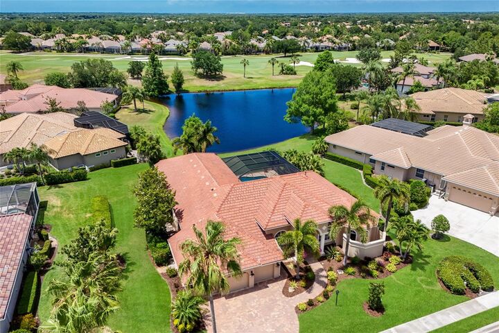 Property Photo:  7207 Ashland Glen  FL 34202 