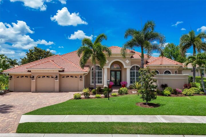 Property Photo:  7207 Ashland Glen  FL 34202 