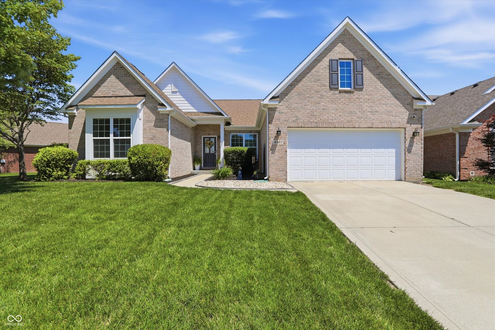 Property Photo: 4323 Raintree Boulevard IN 46143