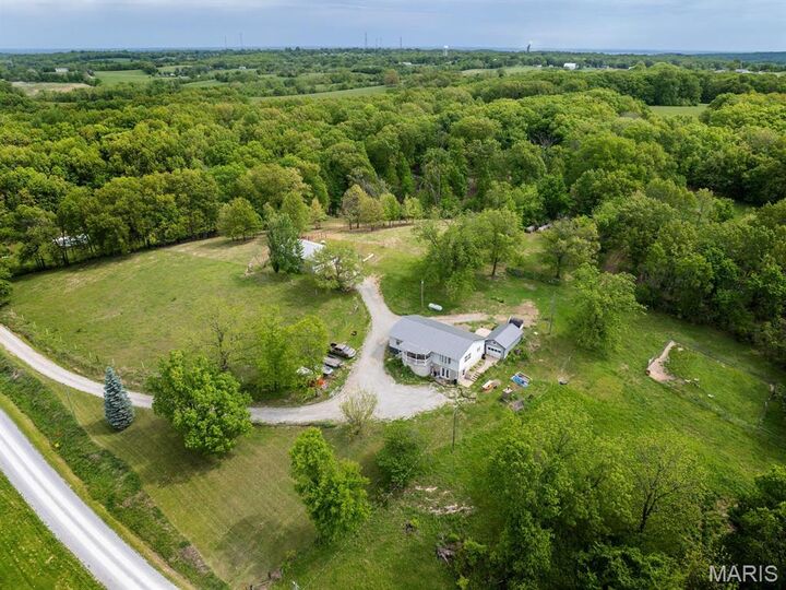 Property Photo: 12746 Thornberry Road MO 63459