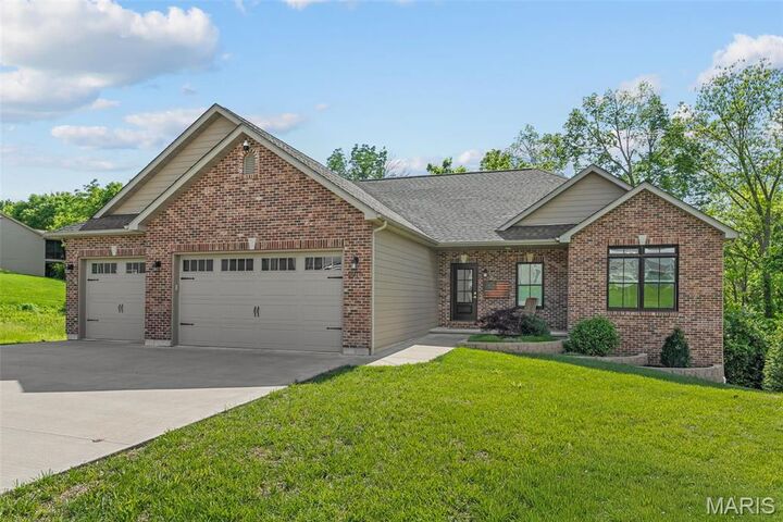Property Photo:  2218 Wind Crest Court  MO 63090 