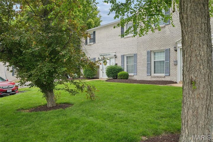 Property Photo:  4020 Paule Avenue  MO 63125 