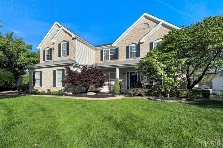 Property Photo:  414 Isabella Manor Court  MO 63017 