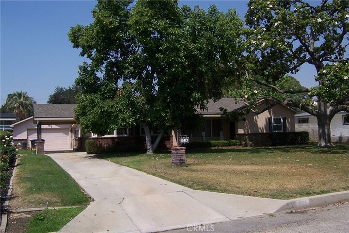 Property Photo:  3016 Muscupiabe  CA 92405 