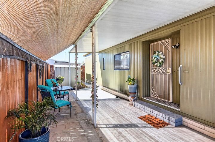 Property Photo:  1625 W Johnston Avenue  CA 92543 