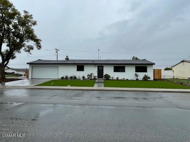 Property Photo:  1157 Hudspeth Street  CA 93065 