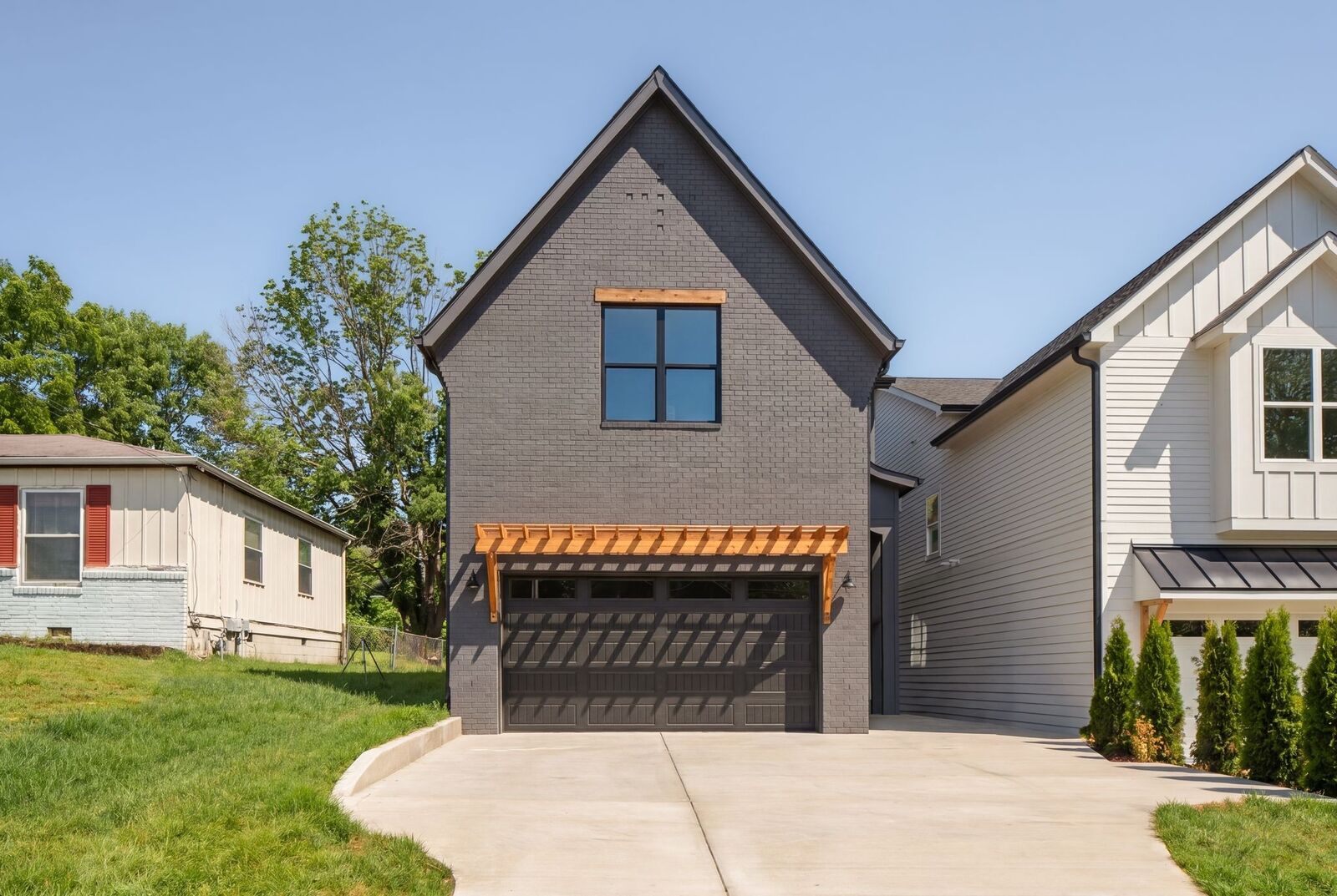 Property Photo:  2607 Tiffany Dr A  TN 37206 