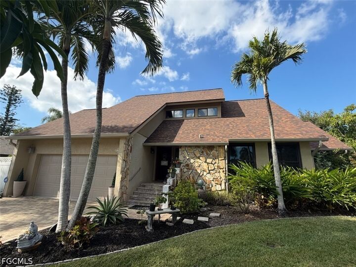 Property Photo:  12501 Barrington Court  FL 33908 