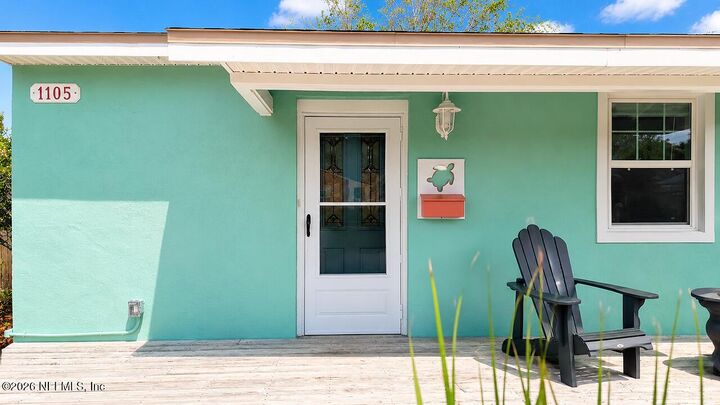 Property Photo:  1105 10th Street N  FL 32250 