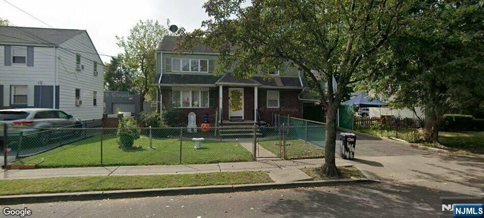 Property Photo:  46 Macarthur Avenue  NJ 07644 