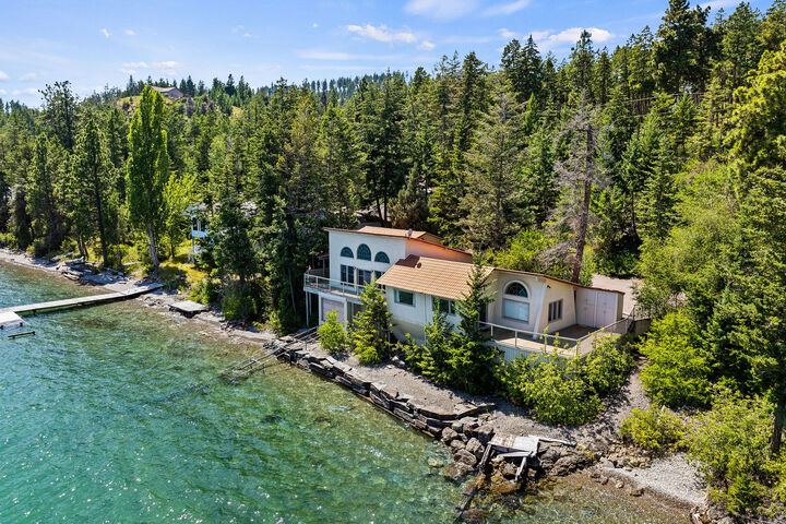 Property Photo:  38595 Tan A Bryn Road  MT 59931 