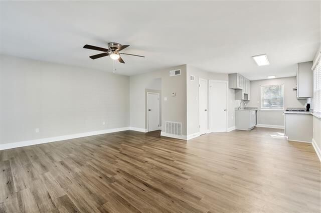 Property Photo:  210 Hunt St. B  LA 70037 