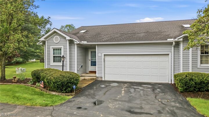 Property Photo:  111 Greenfield Oval NW  OH 44483 