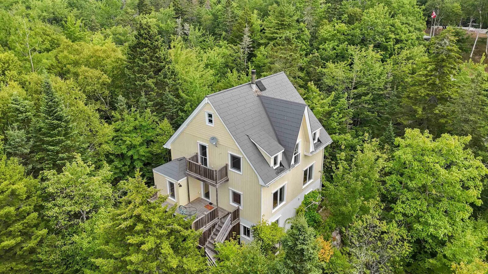 Property Photo:  40 Big Rock Lane  NS B0J 1J0 