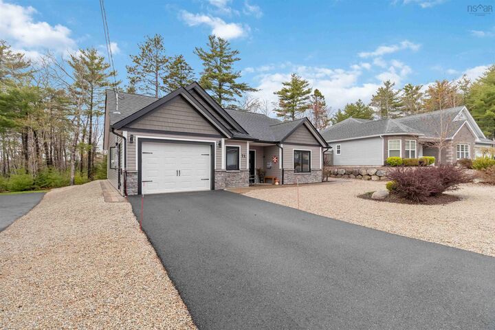 Property Photo:  71 Acorn Drive  NS B4V 8Z3 