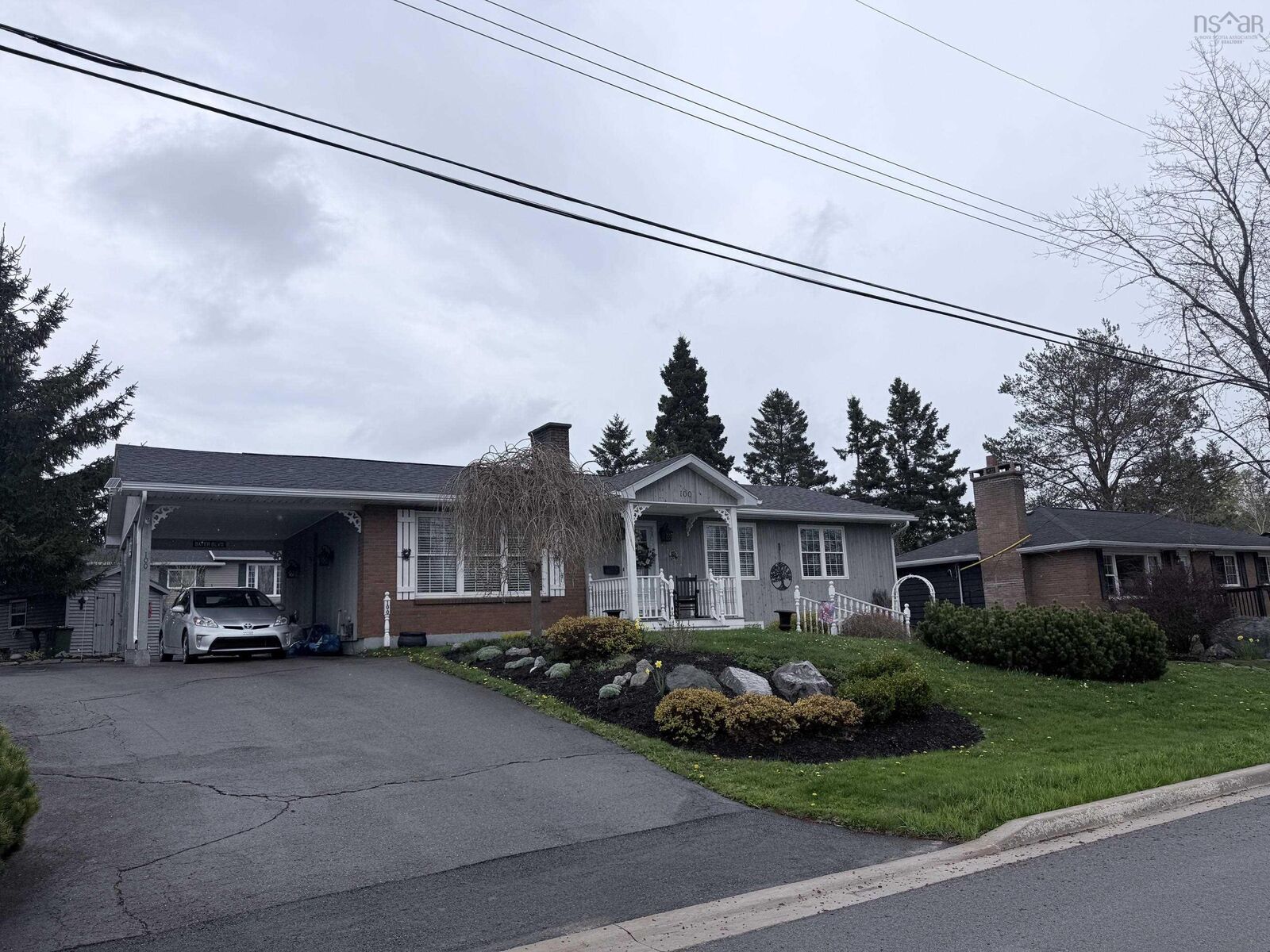 Property Photo:  100 Churchhill Drive  NS B2H 1V2 
