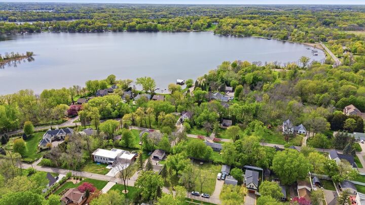 Property Photo:  275 Crestview Avenue  MN 55356 