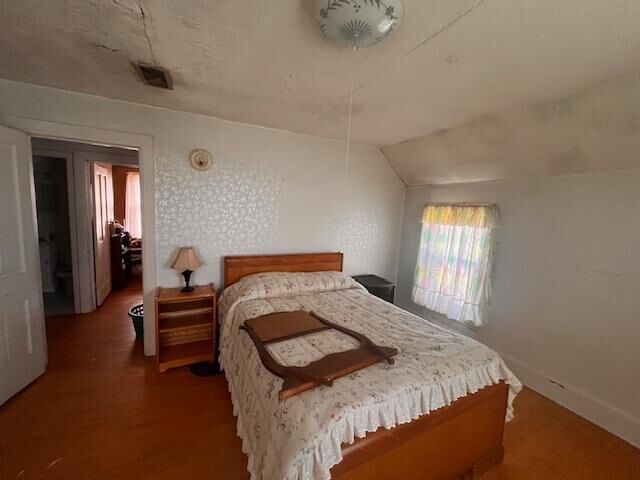 Property Photo:  620 Seminole Avenue  WI 54020 