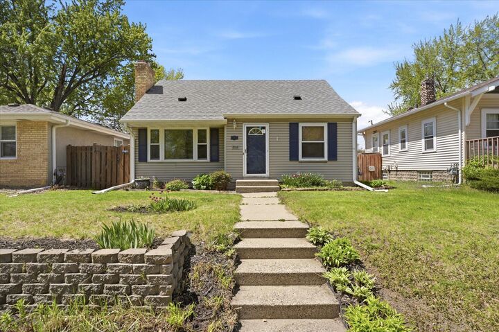 Property Photo:  5512 35th Avenue S  MN 55417 