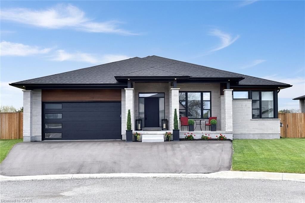 Property Photo:  3642 Vosburgh Place  ON L0R 1G0 