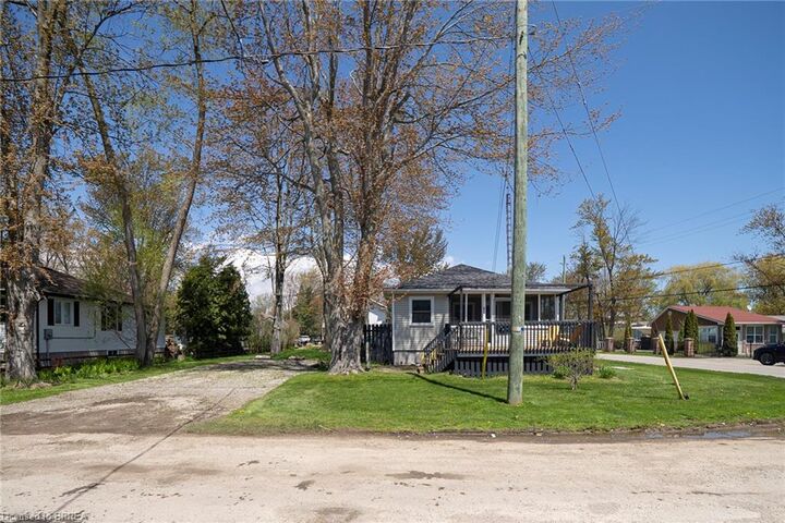 21 Ferris Street — photo 1