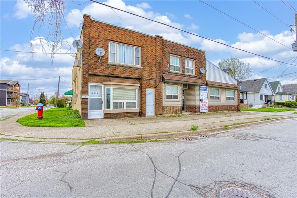 Property Photo:  4727-4729 Ferguson Street  ON L2E 2Z4 